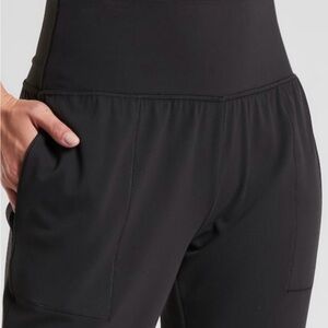 Athleta Salutation black Jogger XS